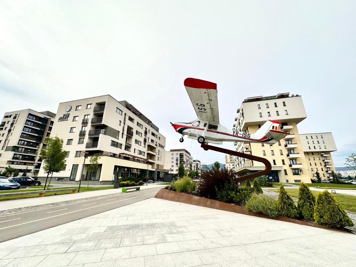 Kasper Coresi Mall - Rise Private Apartments & Suites Braşov Eksteriør bilde