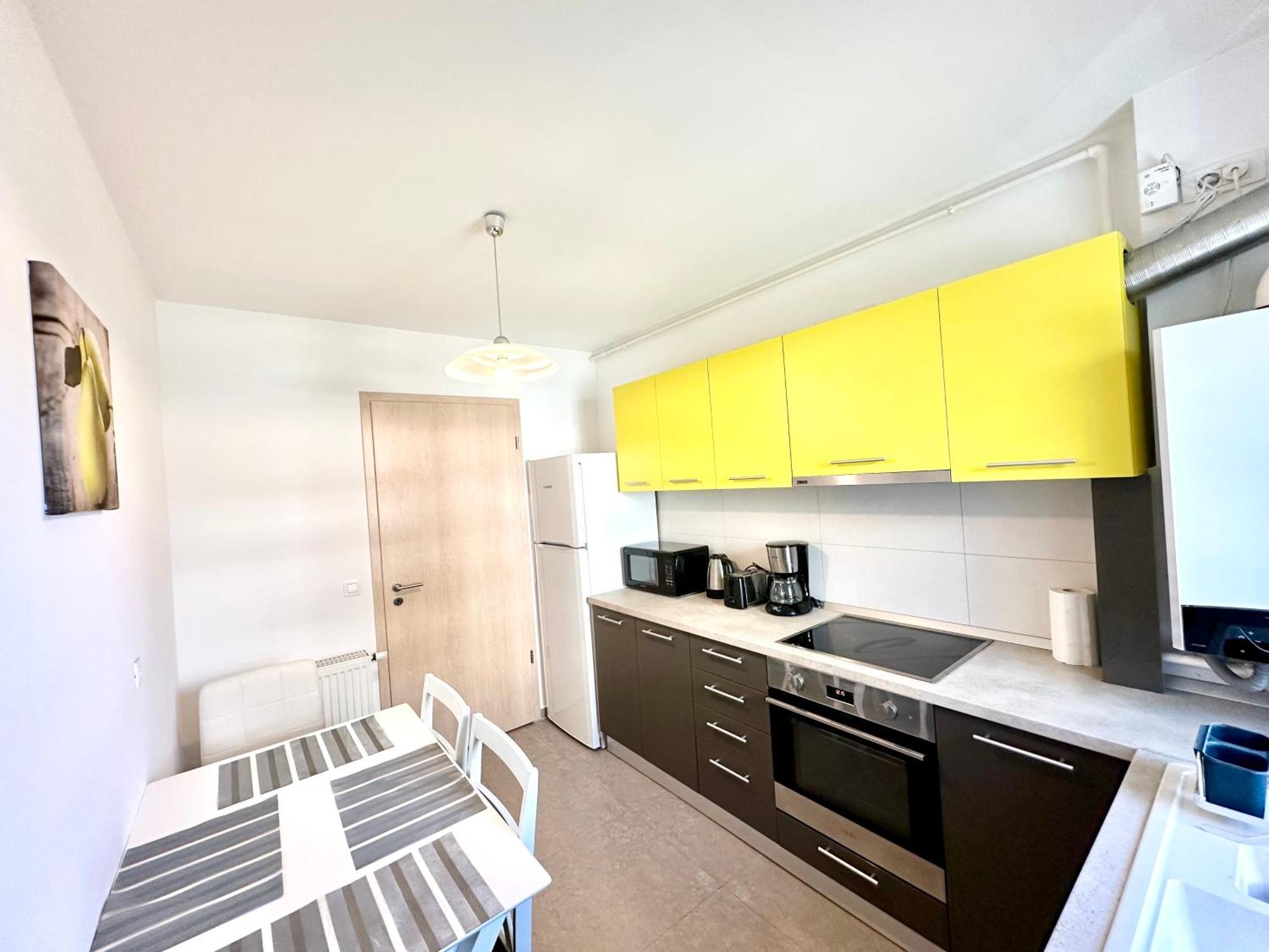 Kasper Coresi Mall - Rise Private Apartments & Suites Braşov Eksteriør bilde