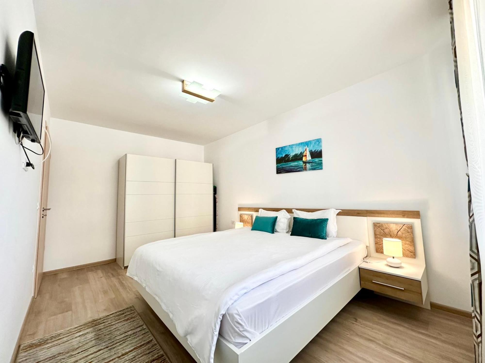 Kasper Coresi Mall - Rise Private Apartments & Suites Braşov Eksteriør bilde