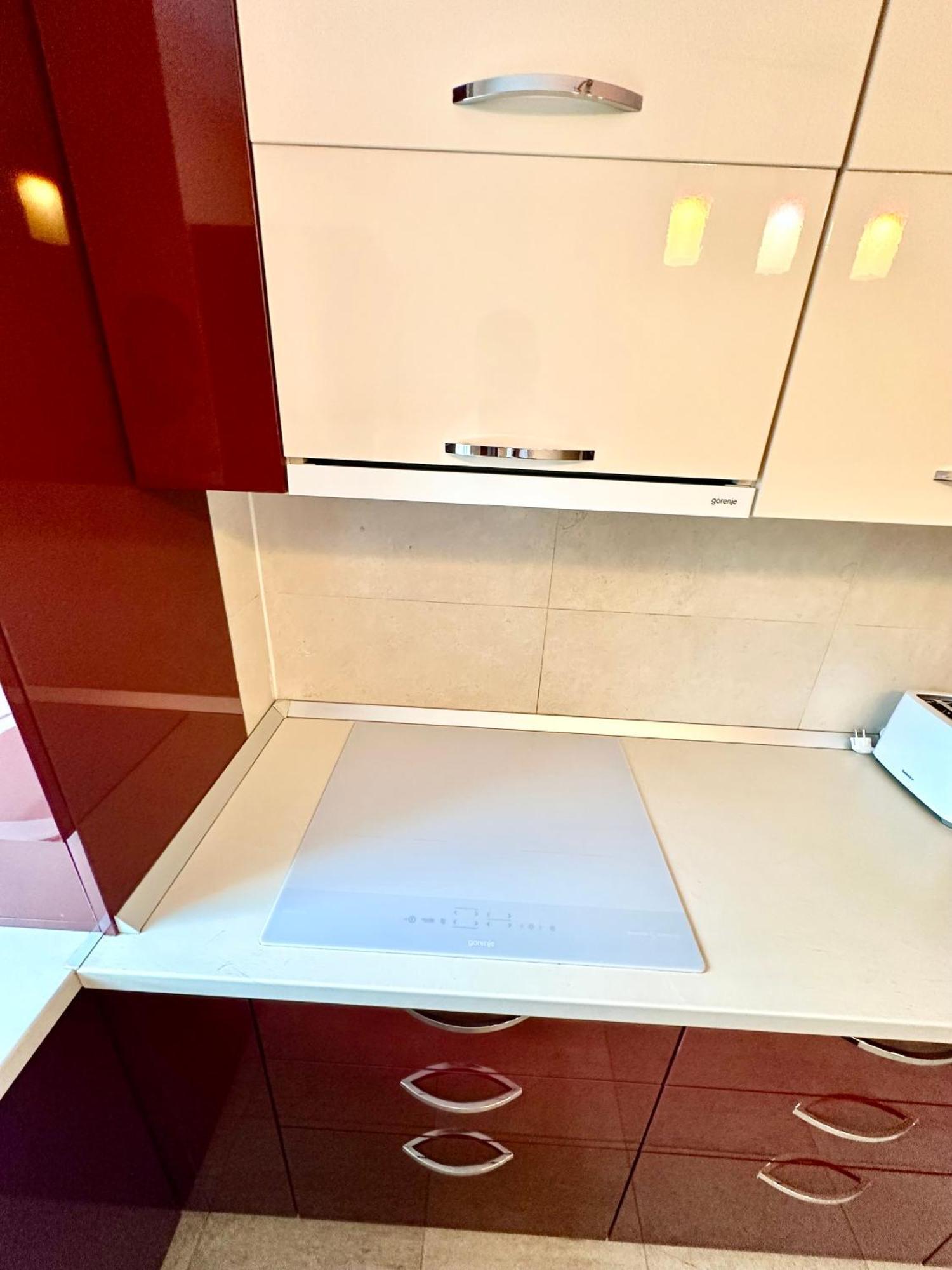 Kasper Coresi Mall - Rise Private Apartments & Suites Braşov Eksteriør bilde