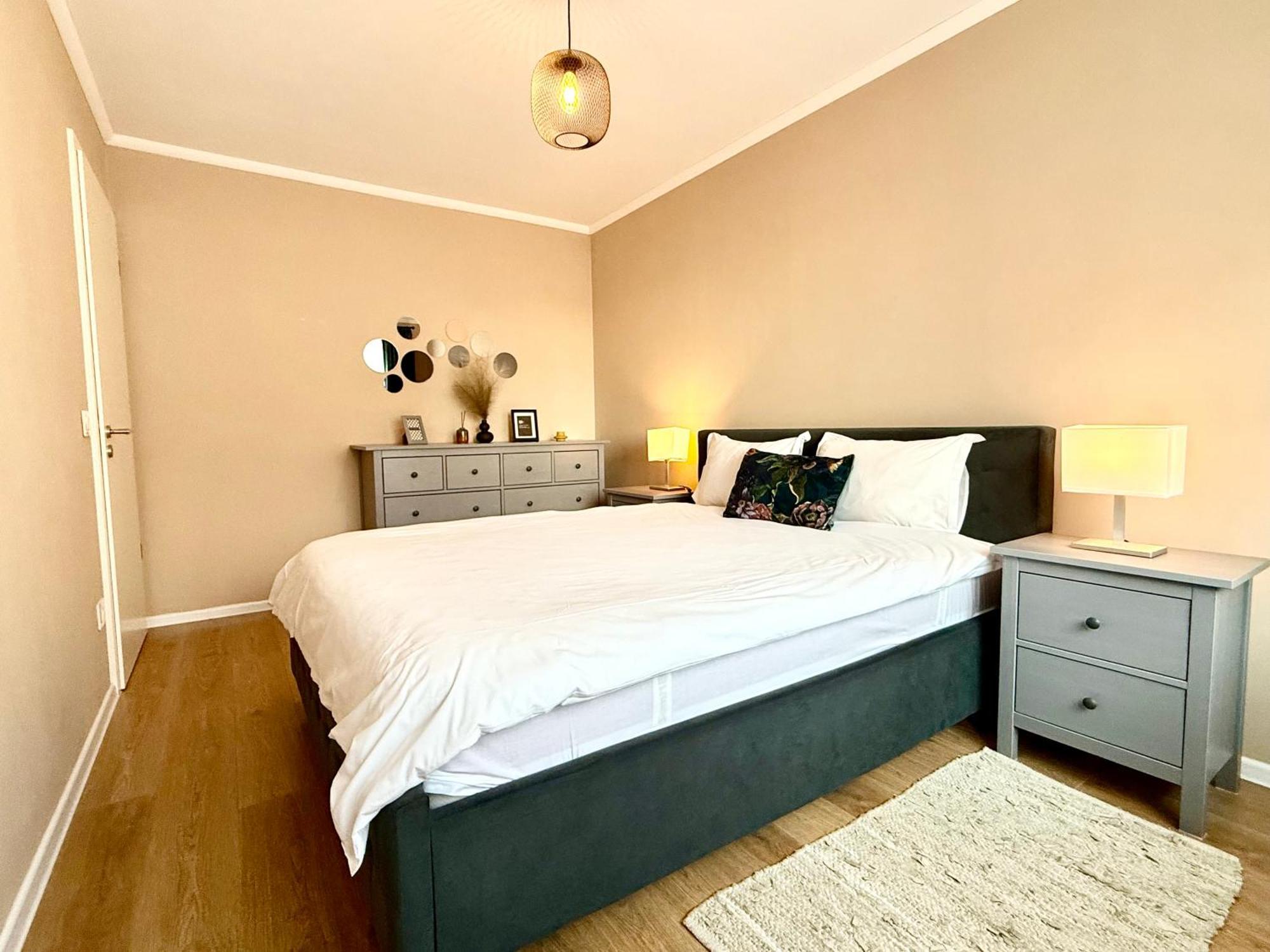 Kasper Coresi Mall - Rise Private Apartments & Suites Braşov Eksteriør bilde